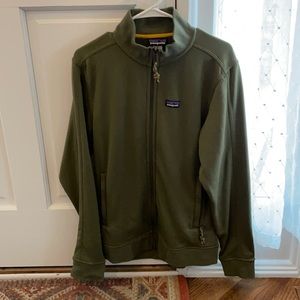 Patagonia R1 jacket in olive
